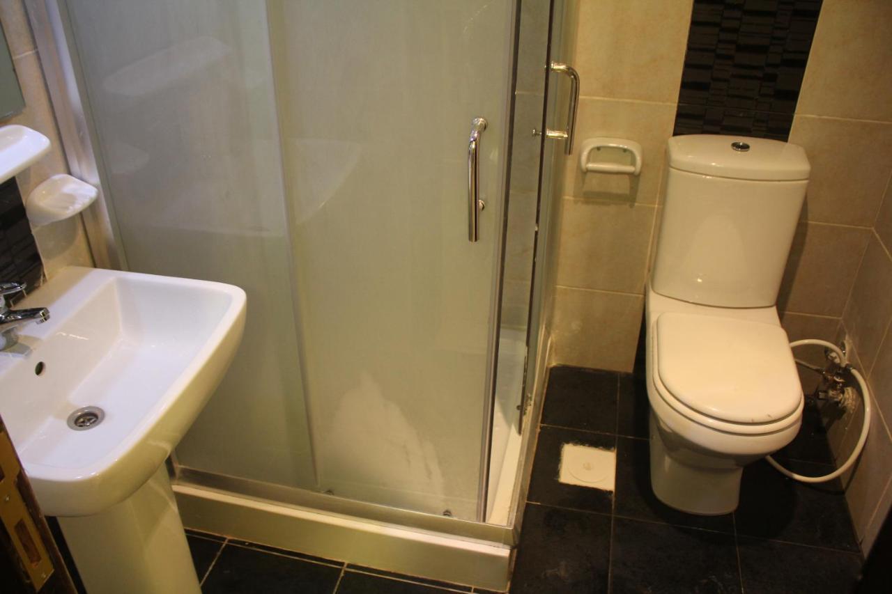 קינשאסה Hotel Belle Vie מראה חיצוני תמונה