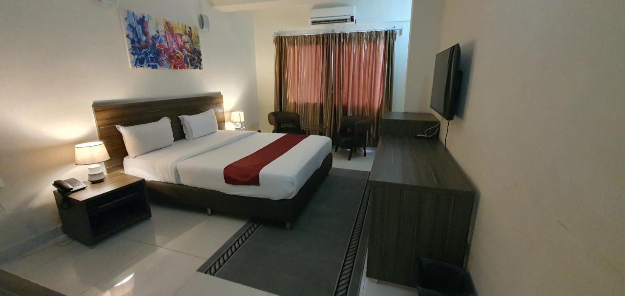 קינשאסה Hotel Belle Vie מראה חיצוני תמונה
