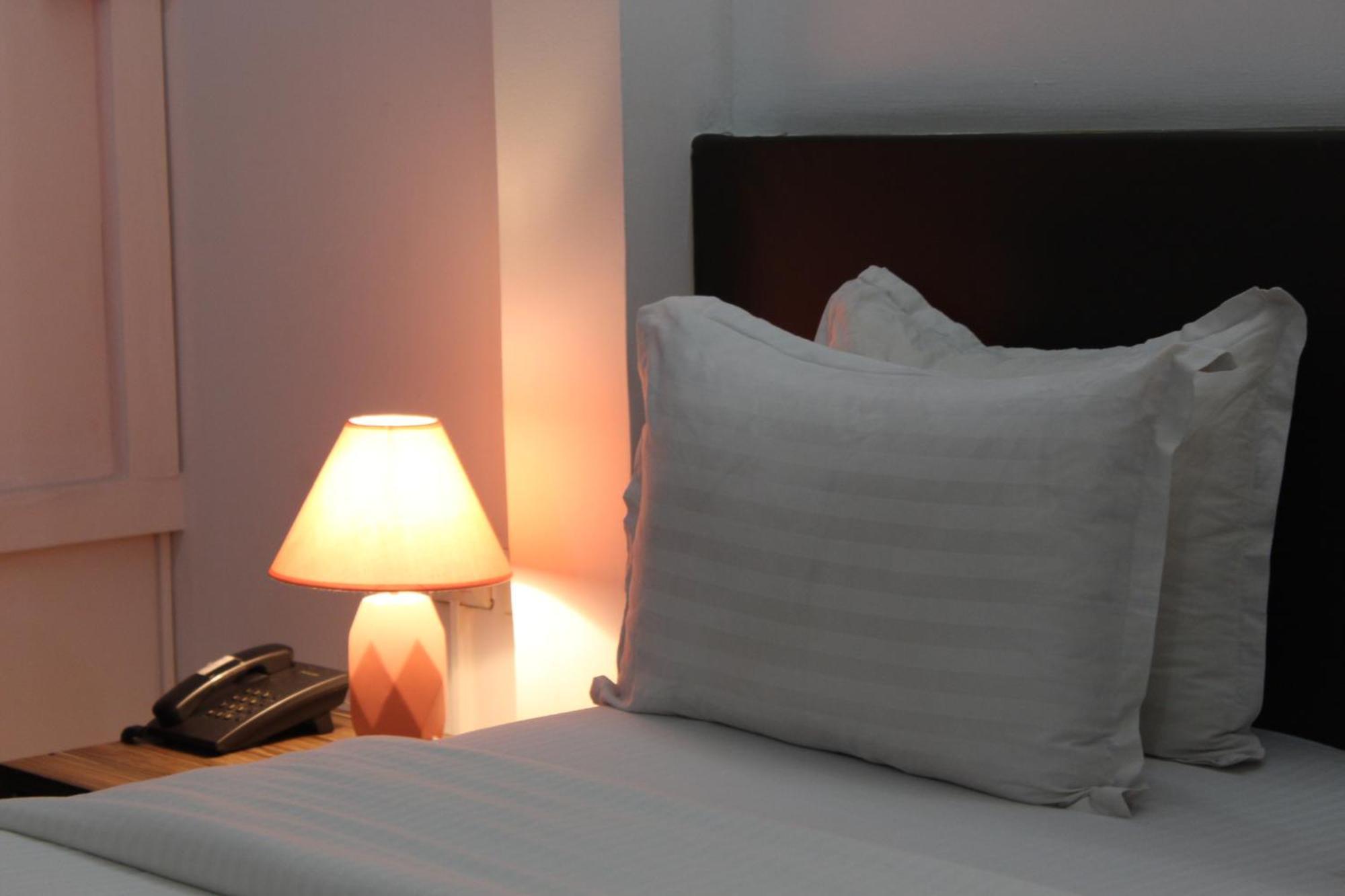 קינשאסה Hotel Belle Vie מראה חיצוני תמונה