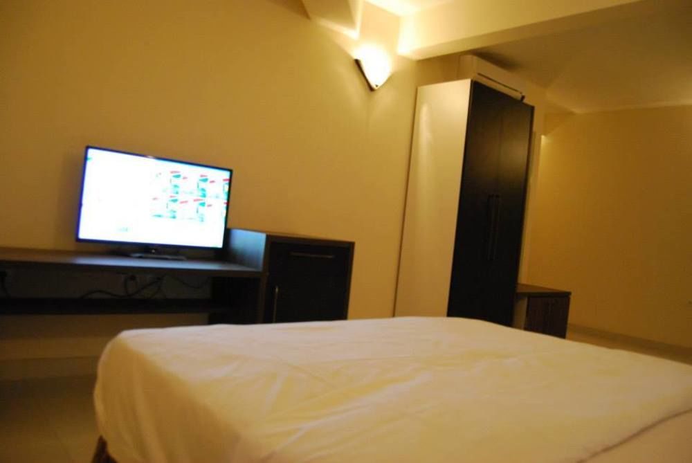 קינשאסה Hotel Belle Vie מראה חיצוני תמונה