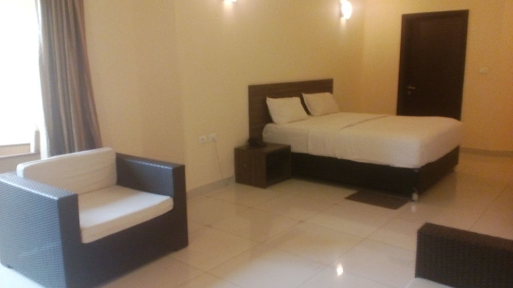 קינשאסה Hotel Belle Vie מראה חיצוני תמונה